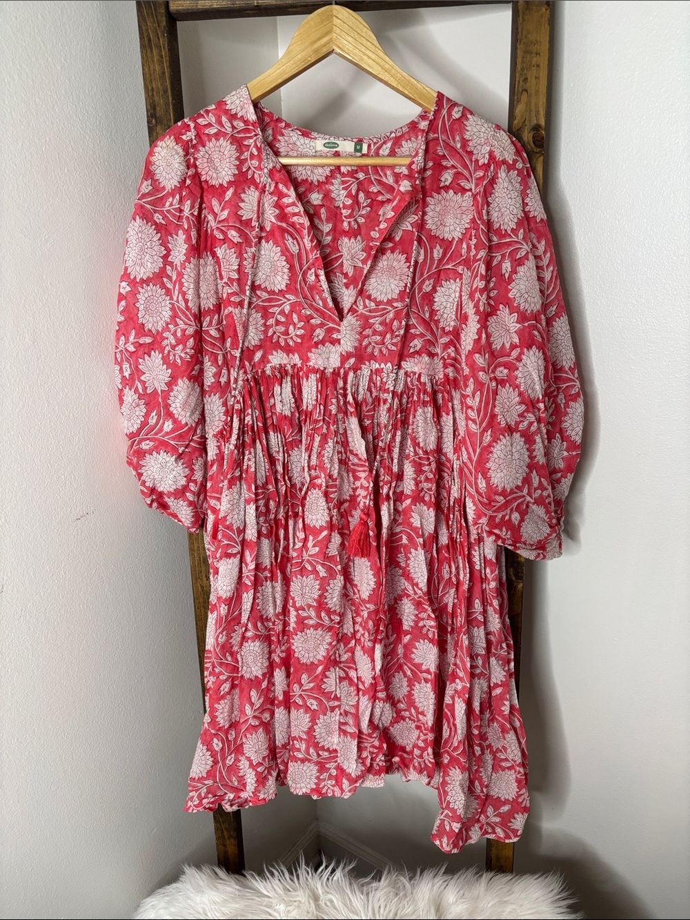 Dolma Floral V-Neck Pink Mini Dress with Smocked Waist Size M